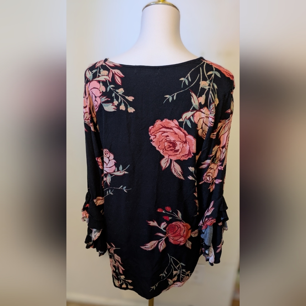 Floral Black and Pink Long Sleeve Top - Picture 2 of 6